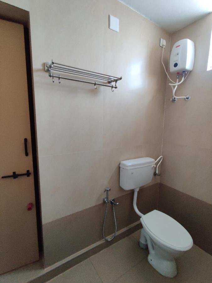 Vyavahar Lodge Udupi Eksteriør billede