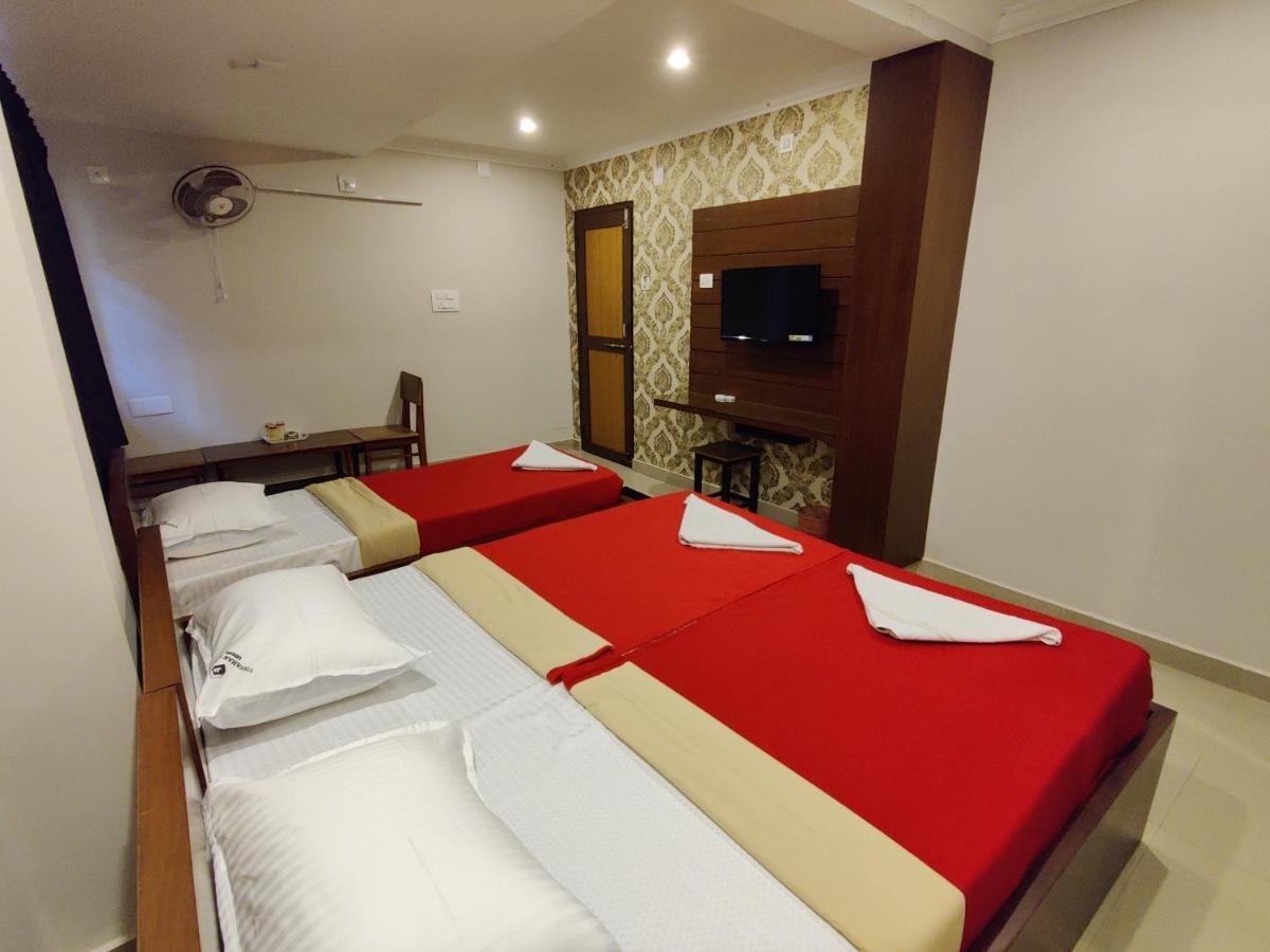 Vyavahar Lodge Udupi Eksteriør billede