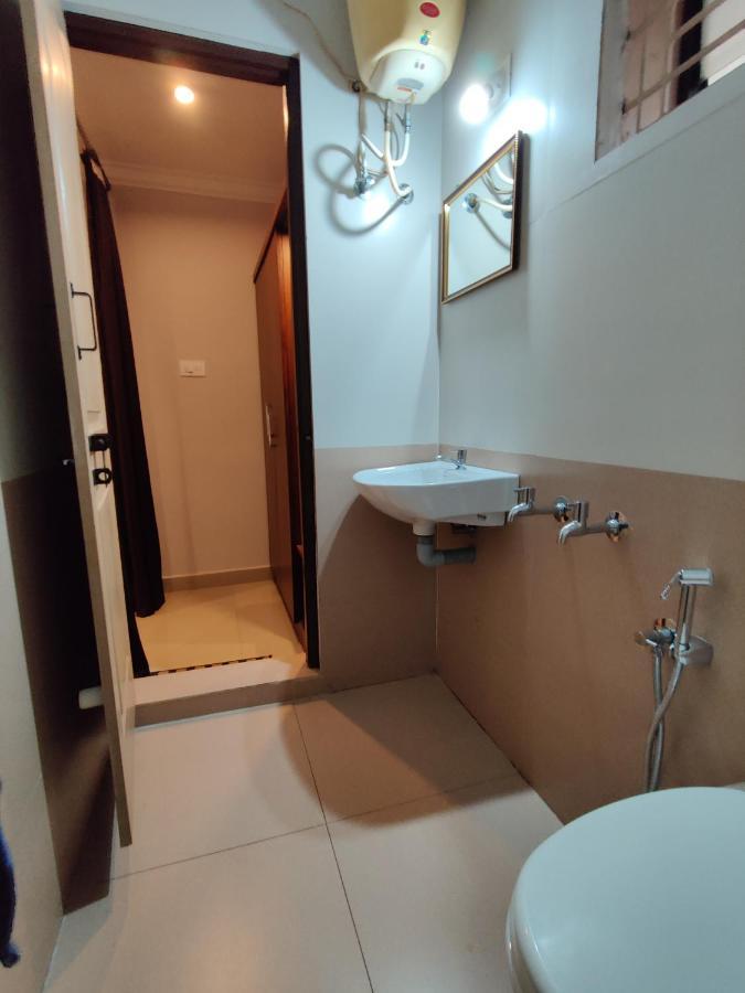 Vyavahar Lodge Udupi Eksteriør billede